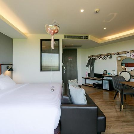 Hotel Scarlett Ban ba Ngan Bagian luar foto