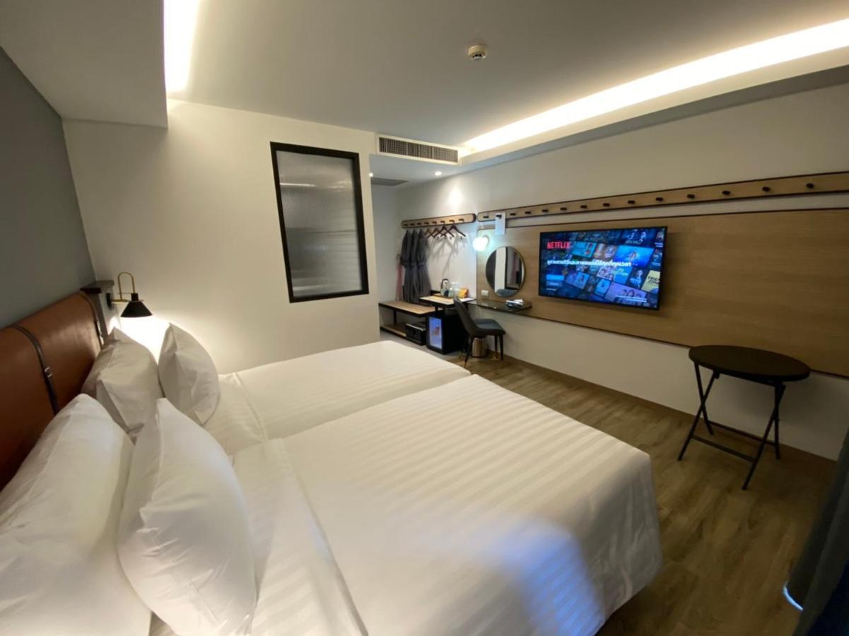 Hotel Scarlett Ban ba Ngan Bagian luar foto